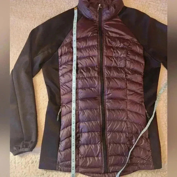 32 Degrees Purple and Black Women's Puffer Jacket - Picture 9 of 11